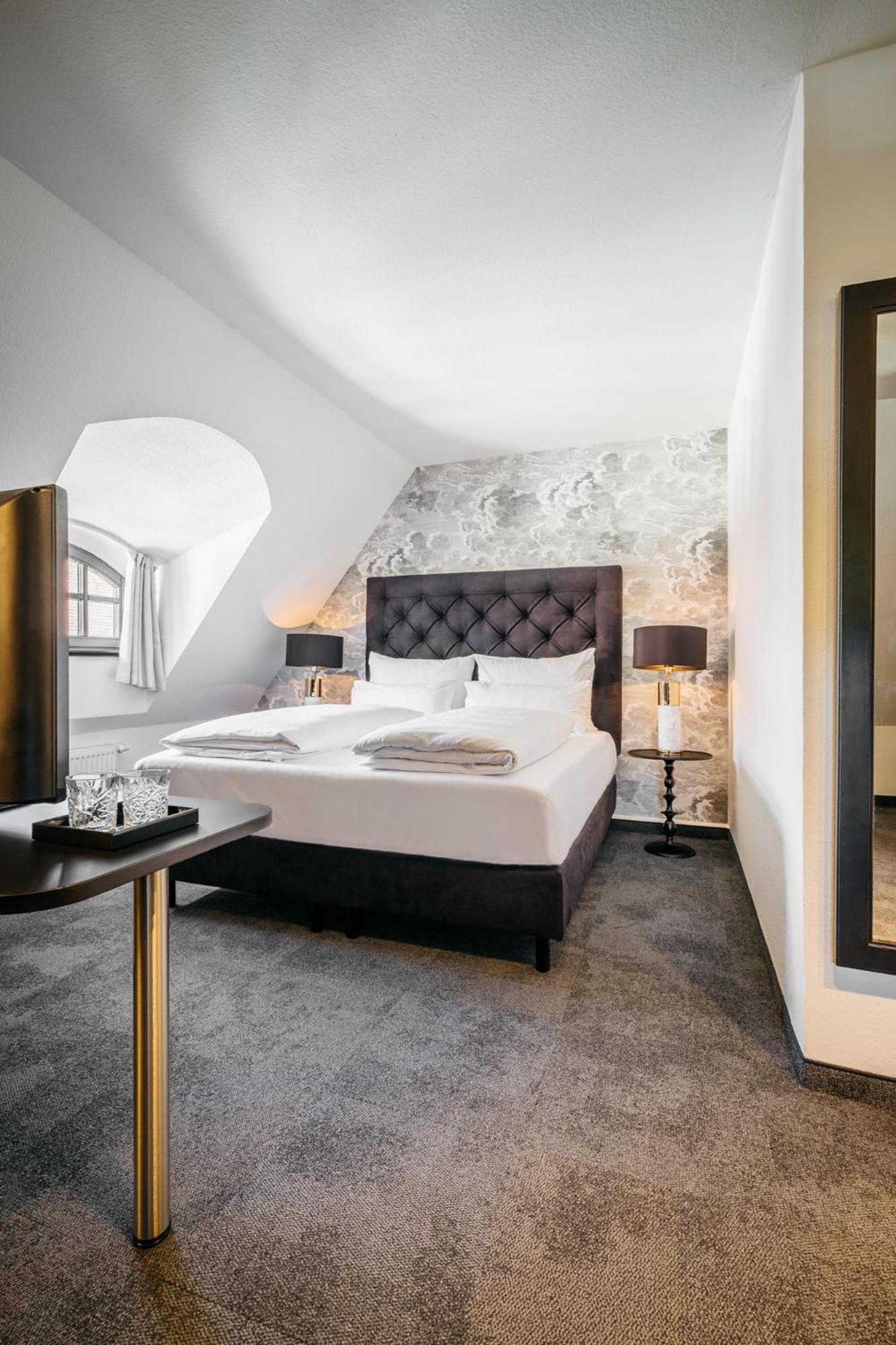 Hotel Riesengebirge Neuhof an der Zenn Luaran gambar